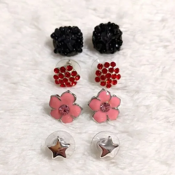 Vintage (4) Pair Bundle-Small Stud, Beaded, Rhinestone & Enamel Pierced Earrings - Picture 7 of 14